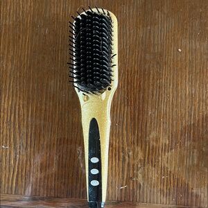 Straightening Brush
